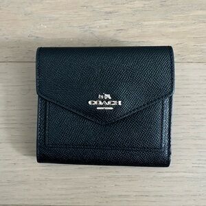 Coach Cross Grain Leather Small Wallet